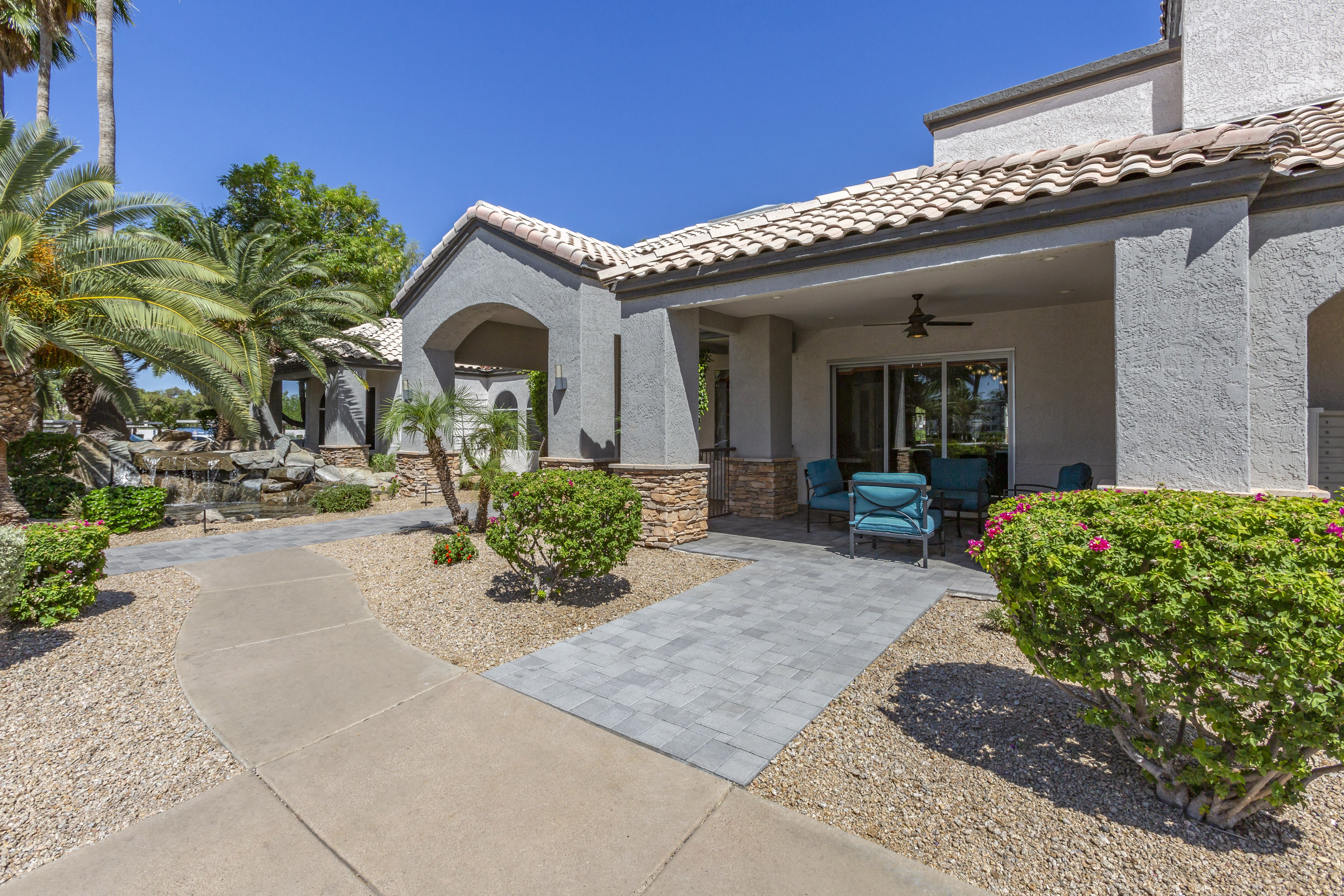 Boulders At Lookout Mountain Apartment Homes photo 5